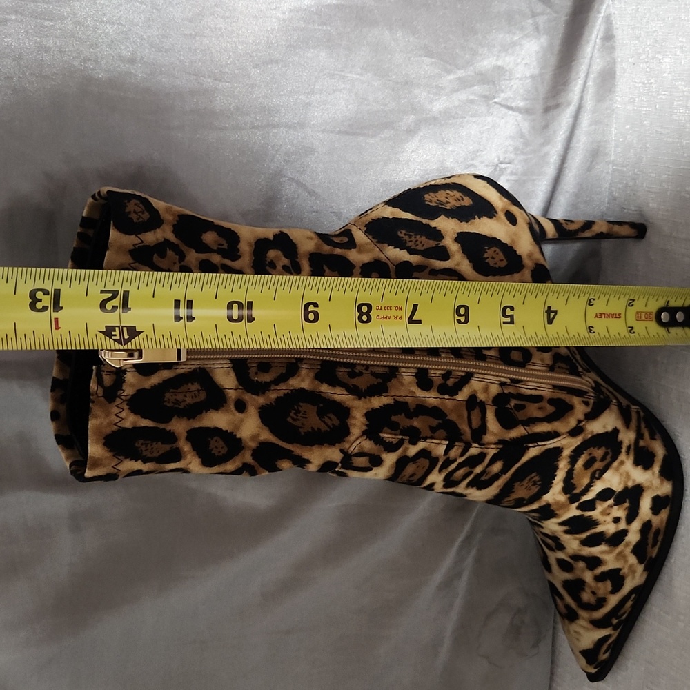 NWOT AZLEA WANG Leopard Print Stiletto Ankle Boots Size 11. - Picture 7 of 14
